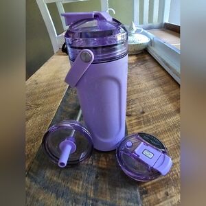 RARE Brumate 1st edition Happy Hour Multishaker with bevlock and strawlid